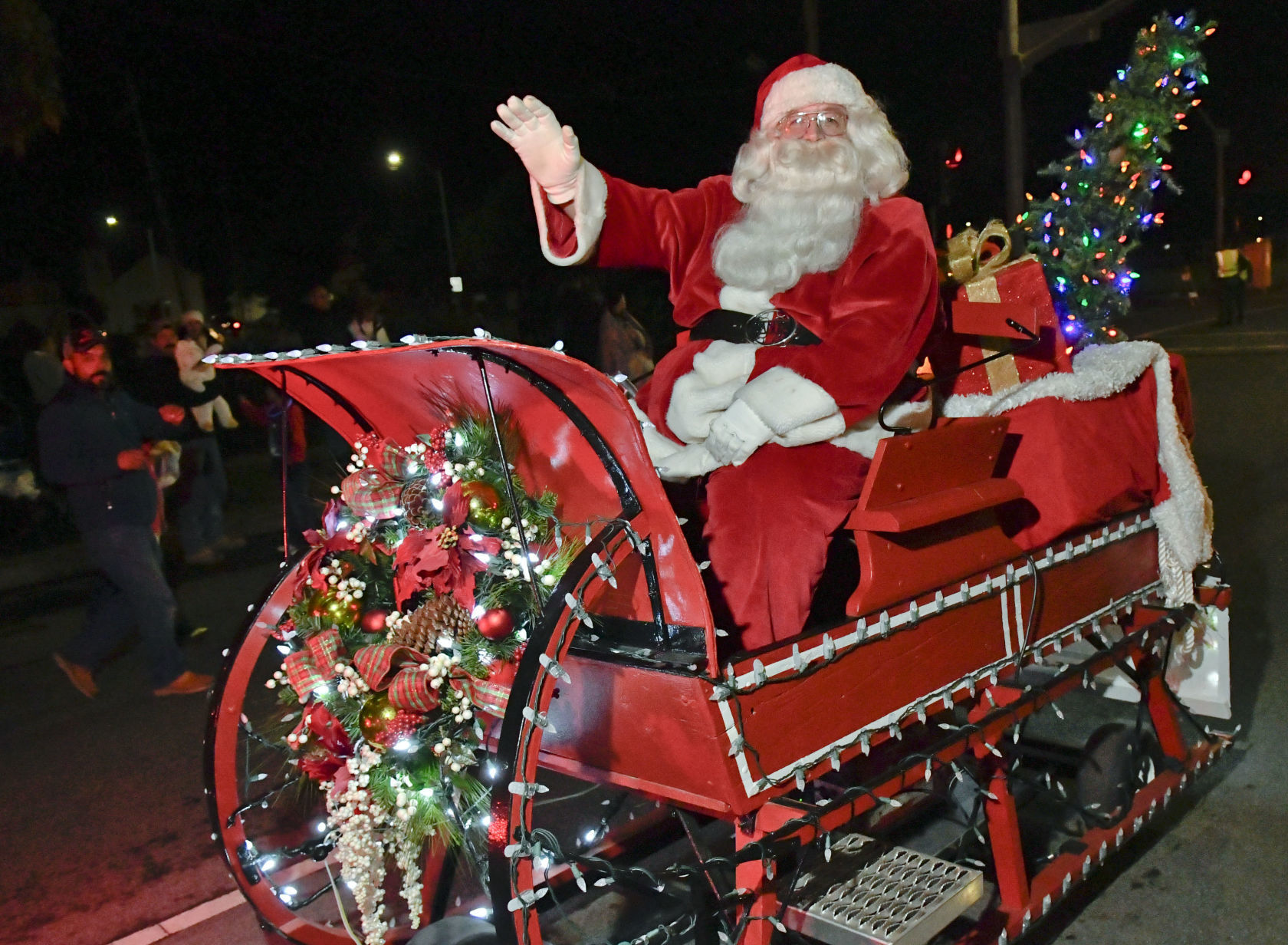 City of Lompoc offering chance to have breakfast with Santa Claus